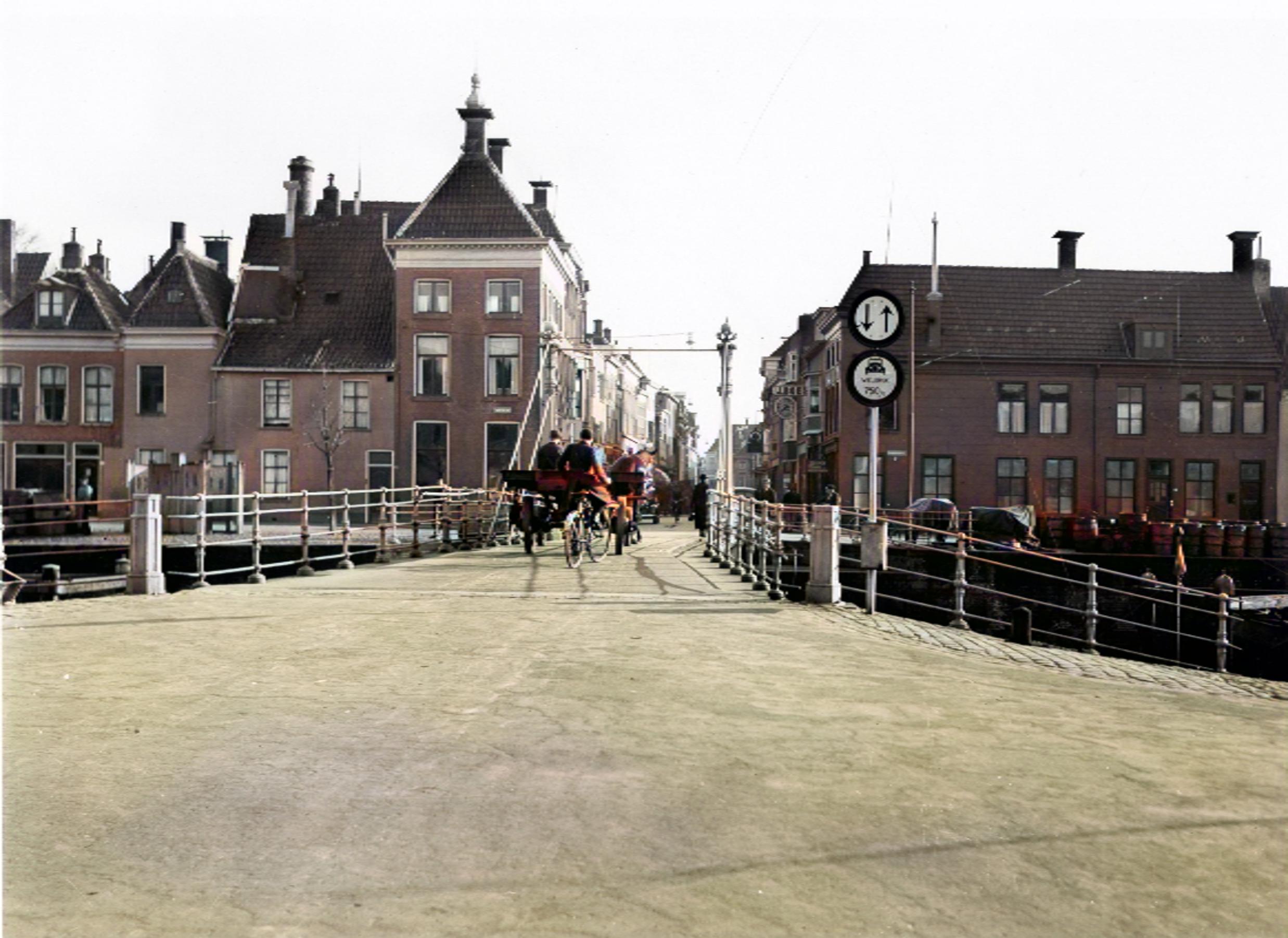 Kijk in 't Jatbrug in Groningen, 2024